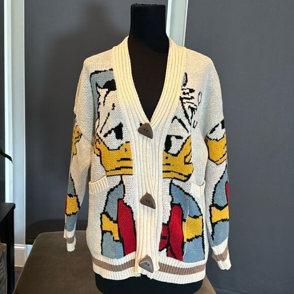 Women’s Donald Duck Knit Cardigan Sweater Front Pockets Size L NWOT - Picture 1 of 10